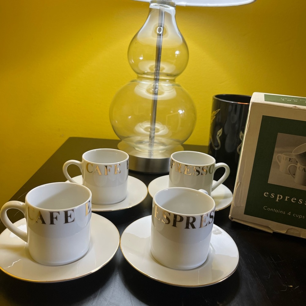 Pier 1 espresso cafe set of 4 white and gold cups and saucers